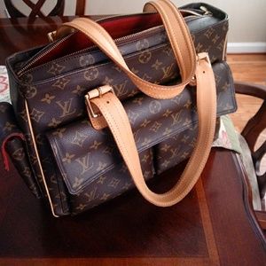 Authentic Louis Vuitton Multipli Cite shoulder bag